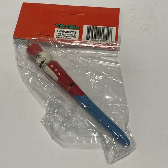 Vtg LEE WARDS Christmas Tree Ornament Nutcracker Elongated Wood - Picture 4 of 4